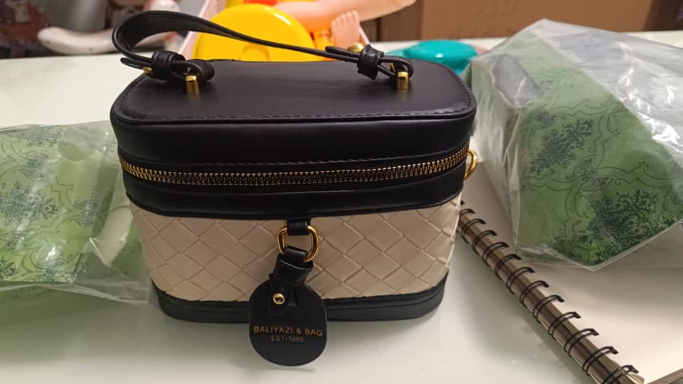 Vanity Case Style Bag