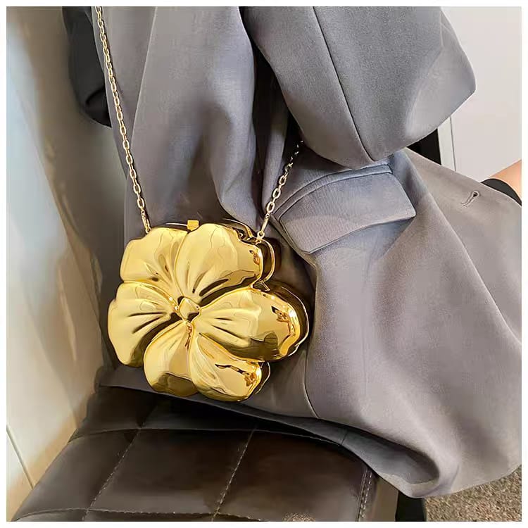Flower Shape Metal Clutch